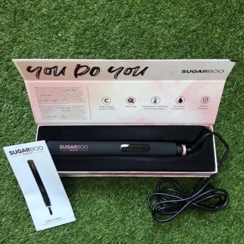 Sugarboo Sleek and Sweet Digital Flat Iron